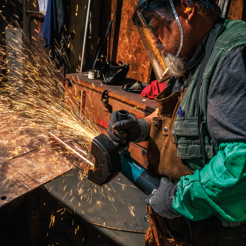 Makita 9566CVR Action Shot 7 - Thumbnail