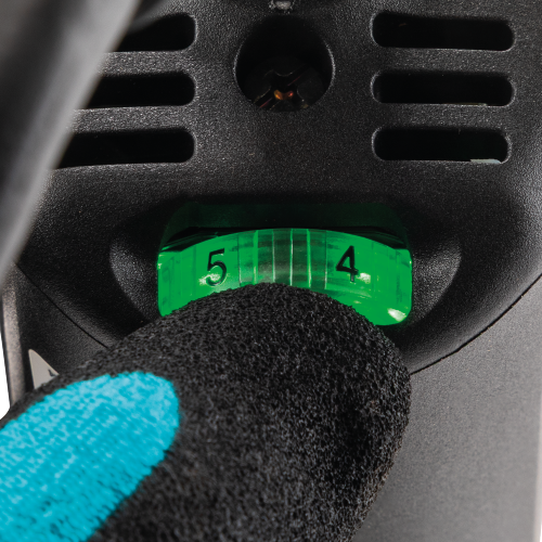 Makita 9566CVR Feature Shot (speed dial) - Thumbnail