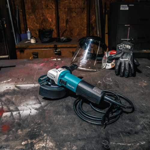 Makita 9566CVR Beauty Shot 2 - Thumbnail