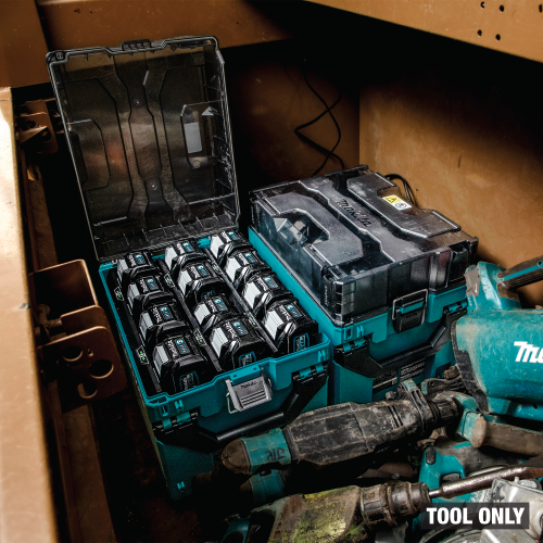 Makita BCC02 Beauty Shot (clean and organized charging tool only) - Thumbnail