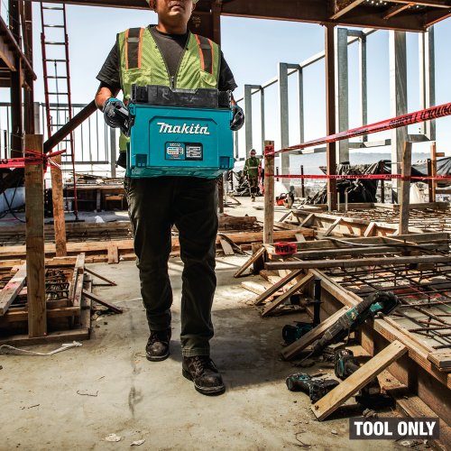 Makita BCC02 Action Shot (carrying 1 tool only) - Thumbnail