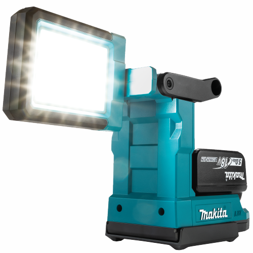 Makita DML819 Feature Shot (light pointing sideways) - Thumbnail
