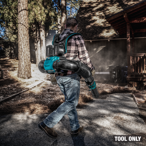 Makita GBU04Z Action Shot 9 - Thumbnail