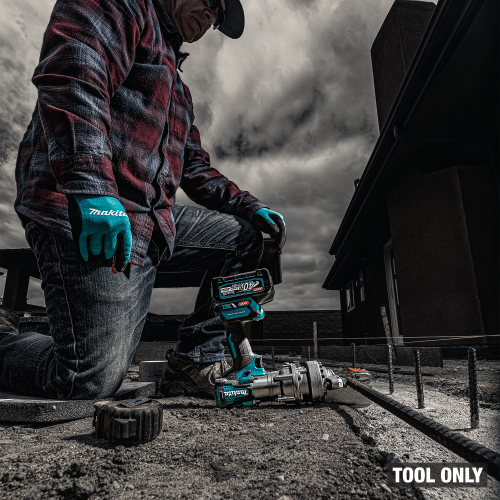 Makita GCS01ZK Action Shot 6 - Thumbnail