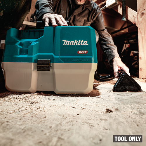 Makita GCV14Z Action Shot 4 - Thumbnail
