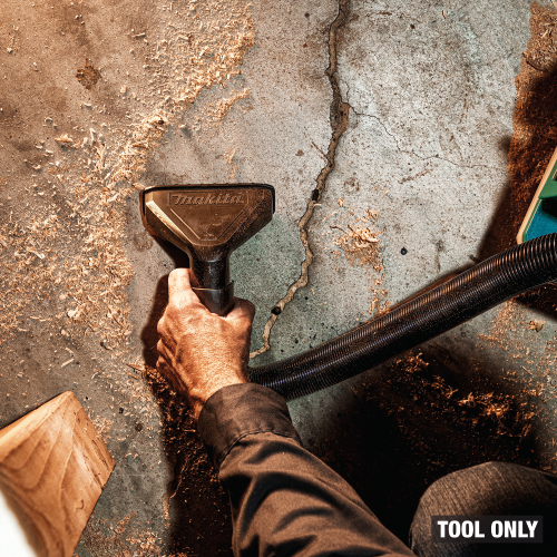 Makita GCV14Z Feature Shot (flat vaccuming shop floor) - Thumbnail