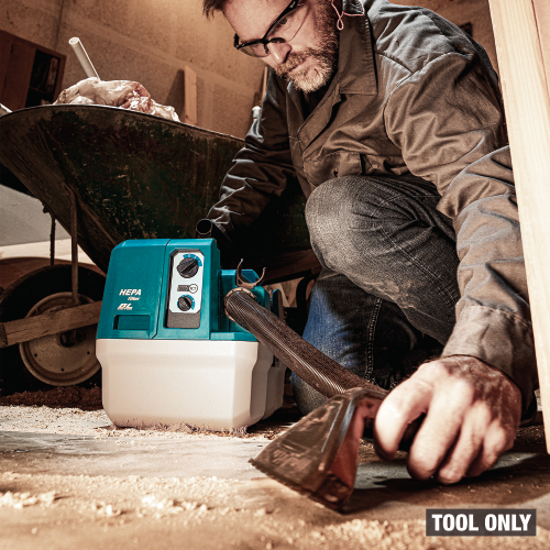 Makita GCV14Z Action Shot 5 (vacuuming shop floor) - Thumbnail