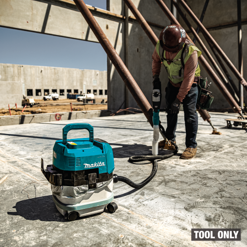 Makita GCV02ZU Action Shot 2 - Thumbnail