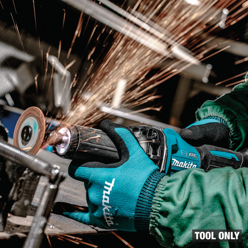 Makita GDG02Z Action Shot 11 (cutt-off wheel) - Thumbnail