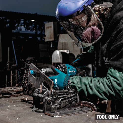 Makita GDG02Z Action Shot 2 - Thumbnail