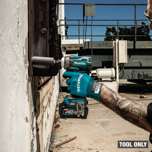 Makita GDT04Z Action Shot (lag bolt one handed use) - Thumbnail