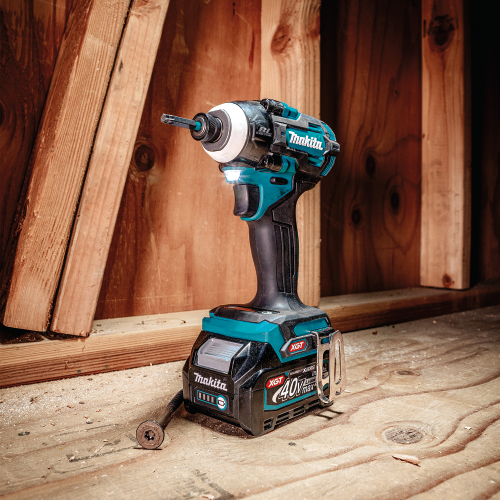 Makita GDT04D Beauty Shot (residential) - Thumbnail