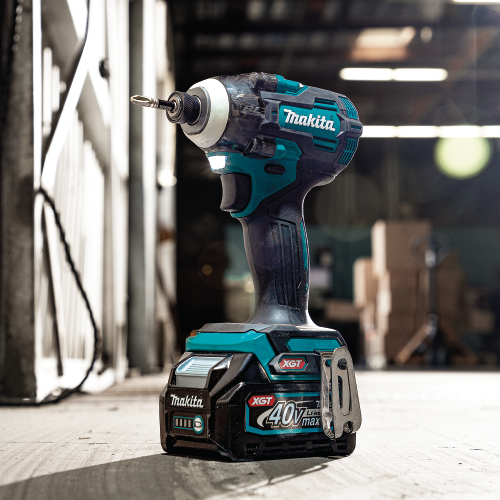 Makita GDT04D Beauty Shot (commercial space) - Thumbnail