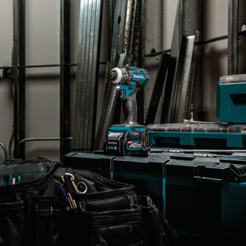 Makita GDT04D Beauty Shot 2 - Thumbnail