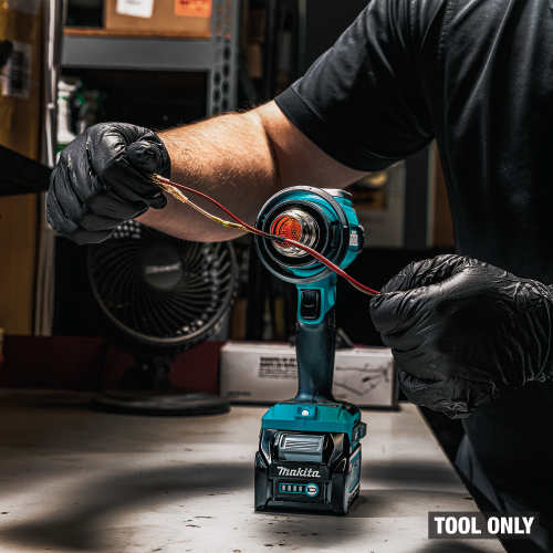 Makita GGH01Z Action Shot 3 (electrical) - Thumbnail