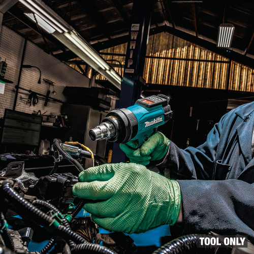 Makita GGH01Z Action Shot 2 - Thumbnail