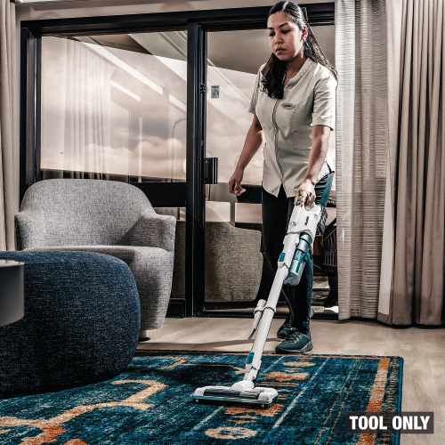 Makita GLC04Z Action Shot 3 - Thumbnail