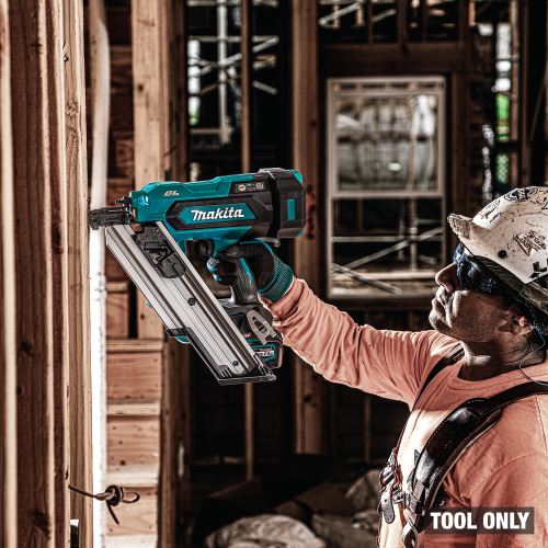 Makita GNB01Z Action Shot 8 (one handed use) - Thumbnail