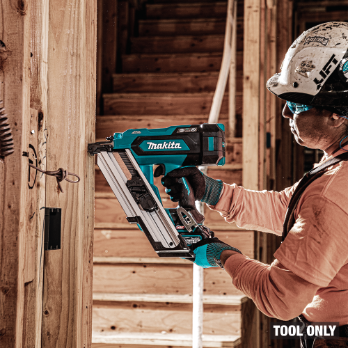 Makita GNB01Z Action Shot 3 - Thumbnail