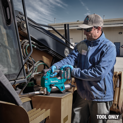 Makita GPG01Z Action Shot 2 - Thumbnail