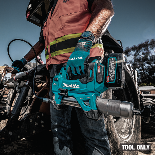 Makita GPG01Z Action Shot 1 - Thumbnail