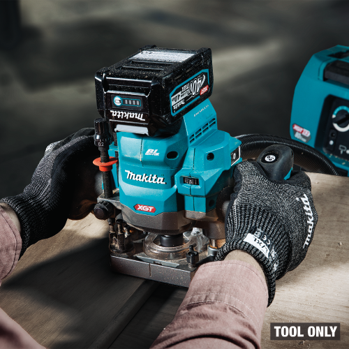 Makita GPR01Z Action Shot 2 - Thumbnail