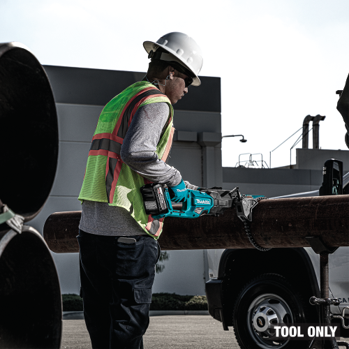 Makita GRJ03Z Action Shot 3 (8inch pipe) - Thumbnail