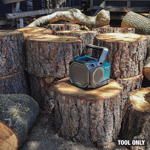 Makita GRM05 Action Shot 3 - Thumbnail