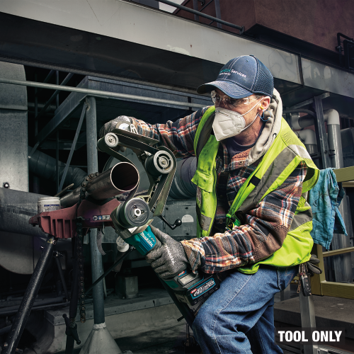Makita GSB02Z Action Shot 2 (copper pipe sanding) - Thumbnail