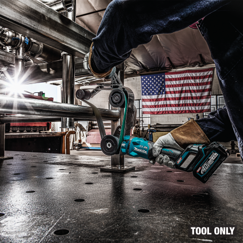 Makita GSB02Z Action Shot 6 (stainless steel) - Thumbnail