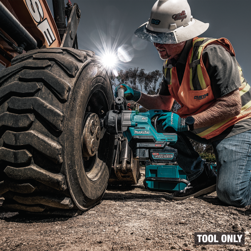 Makita GWT09Z Action Shot 2 - Thumbnail