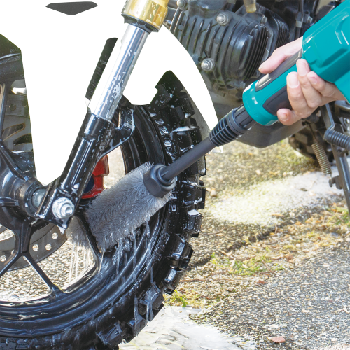 Makita LX00000003 Action Shot 1 - Thumbnail
