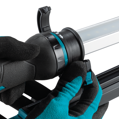 Makita ML012G Feature Shot (hanging clamp latch) - Thumbnail