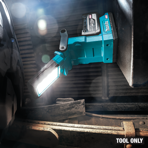 Makita ML013 Action Shot 2 - Thumbnail