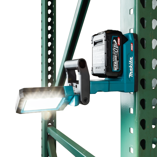 Makita ML013 Feature Shot (magnet mount) - Thumbnail