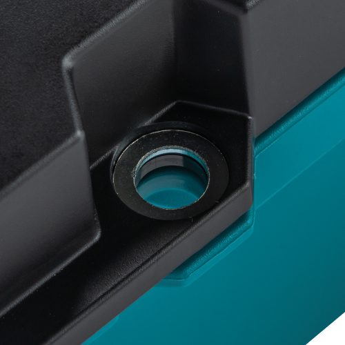 Makita T-90037 Feature Shot (padlock eyelet) - Thumbnail