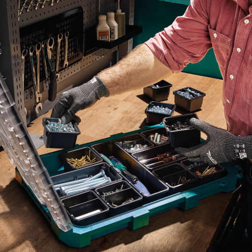 Makita T-92271 Action Shot 2 - Thumbnail