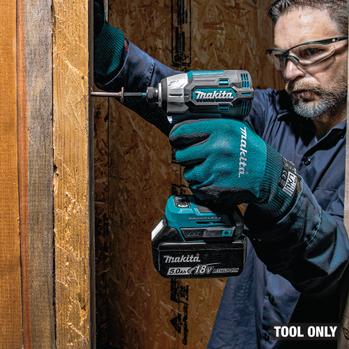 Makita XDT21Z Action Shot 5 - Thumbnail