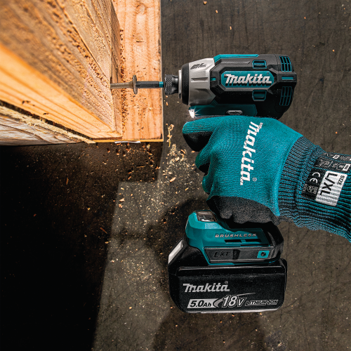 Makita XDT21T Action Shot 1 - Thumbnail