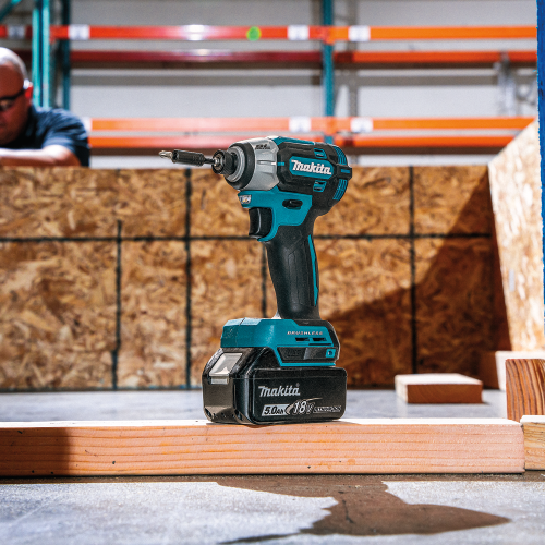 Makita XDT21T Beauty Shot 2 - Thumbnail