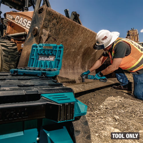 Makita XLT04Z Action Shot 6 (heavy machinery) - Thumbnail