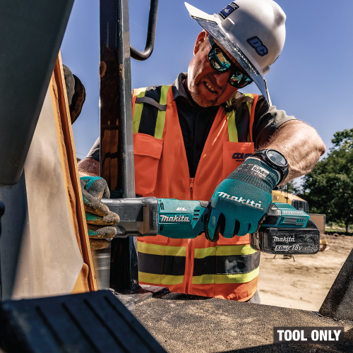 Makita XLT03Z Action Shot 2 (heavy machinery) - Thumbnail
