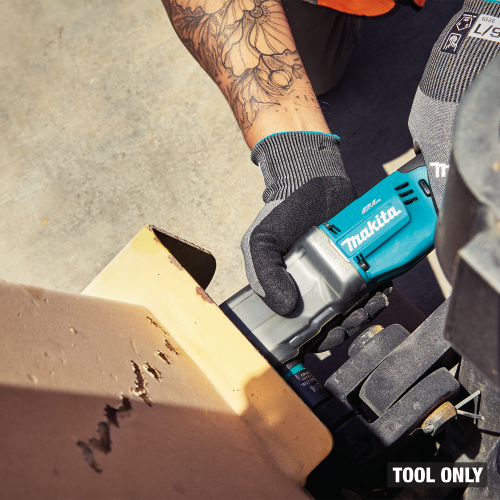 Makita XLT05Z Action Shot 7 - Thumbnail