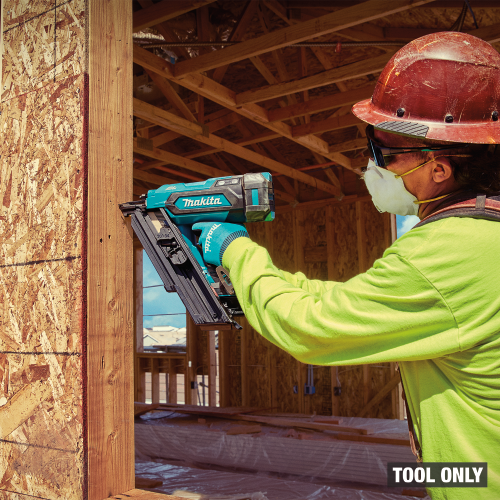 Makita XNB07Z Action Shot 2 - Thumbnail