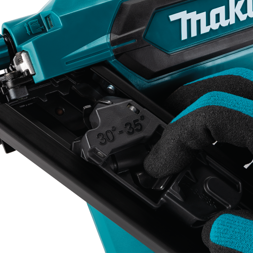 Makita XNB09Z Feature Shot (nail rack lock and load) - Thumbnail