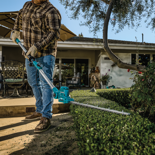 Makita XNU05SM1 Action Shot 9 (OPE THD 2026) - Thumbnail