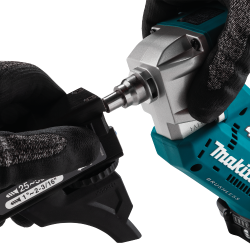 Makita XRF04Z Feature Shot (attaching 1915G9-3) - Thumbnail