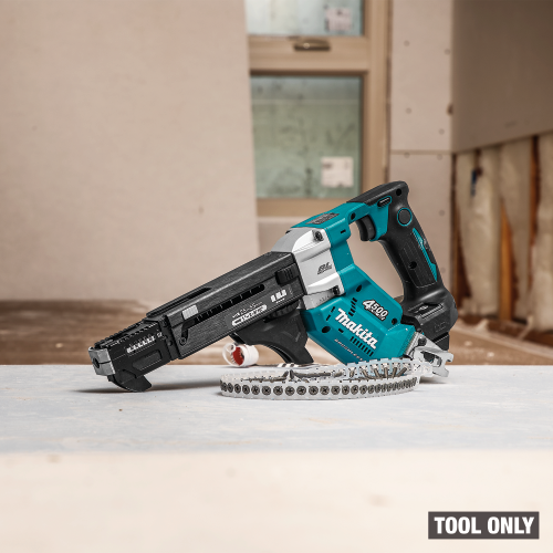 Makita XRF04Z Beauty Shot 2 - Thumbnail