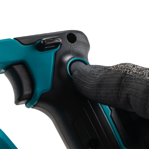Makita XRF04Z Feature Shot (trigger lock) - Thumbnail