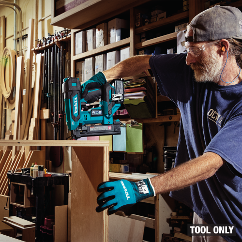 Makita XTS02Z Action Shot 2 - Thumbnail